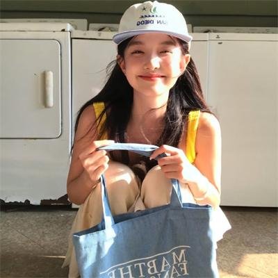 妙在大门后